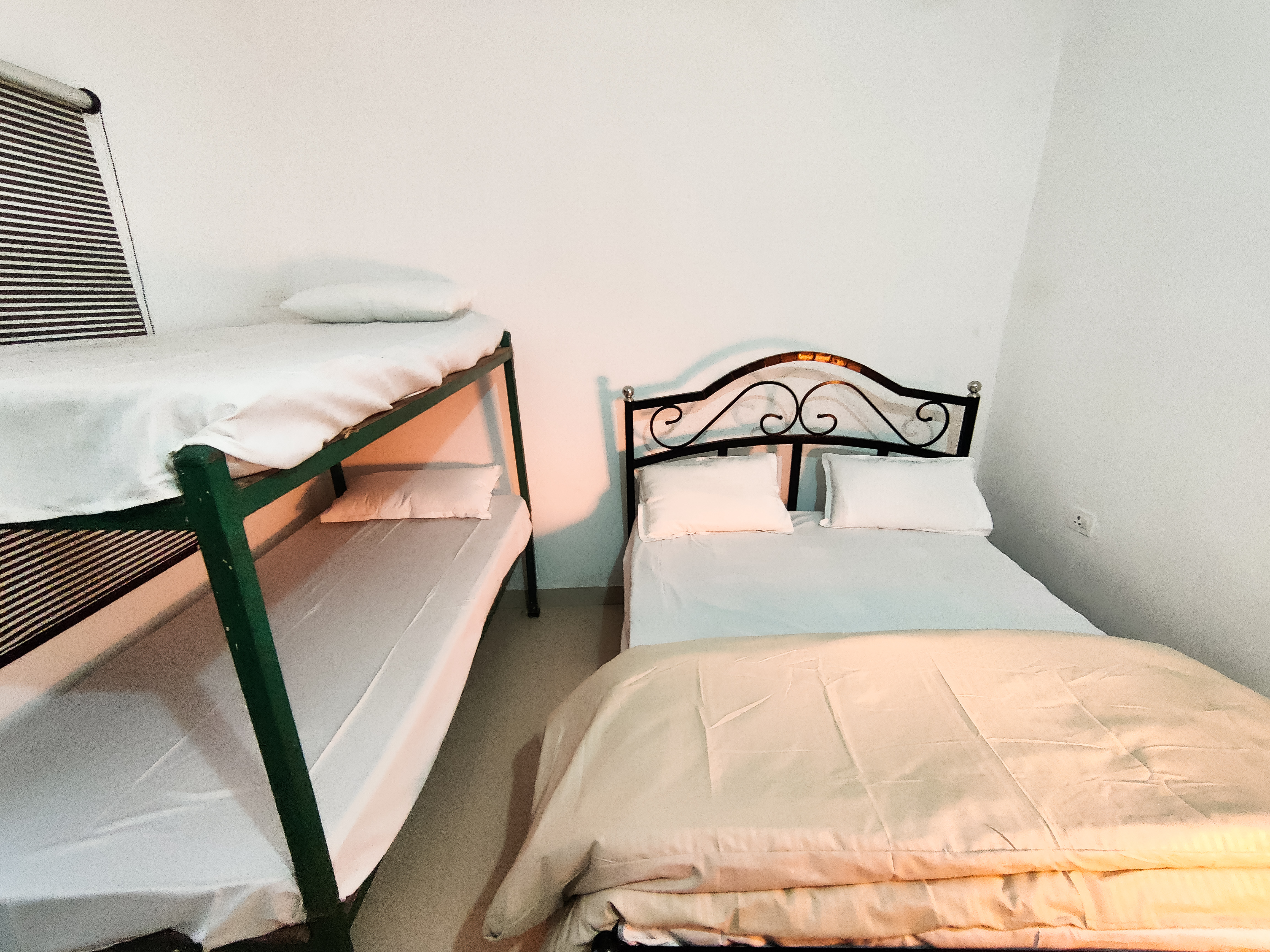 Room 3 Image 3